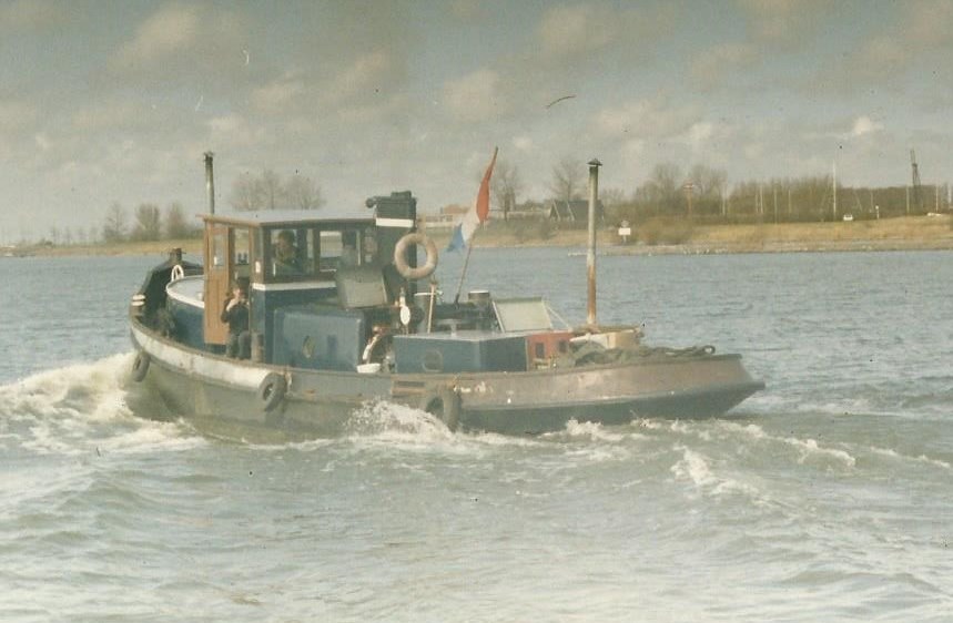 Oude sleepboot Corrie