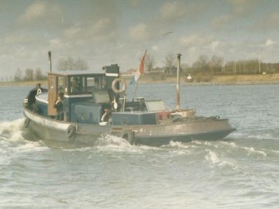 Oude sleepboot Corrie